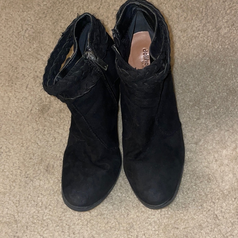DOLLHOUSE black suede zip up womens booties size 7